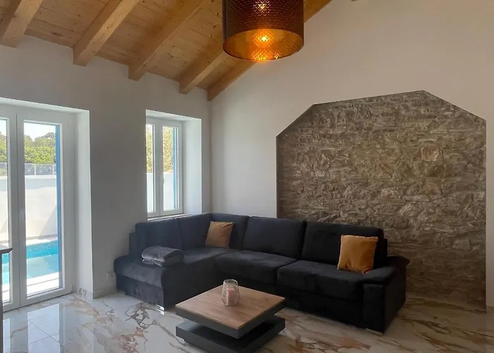 Vic&dave Casa de Férias Pula