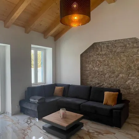 Vic&dave Hébergement de vacances Pula